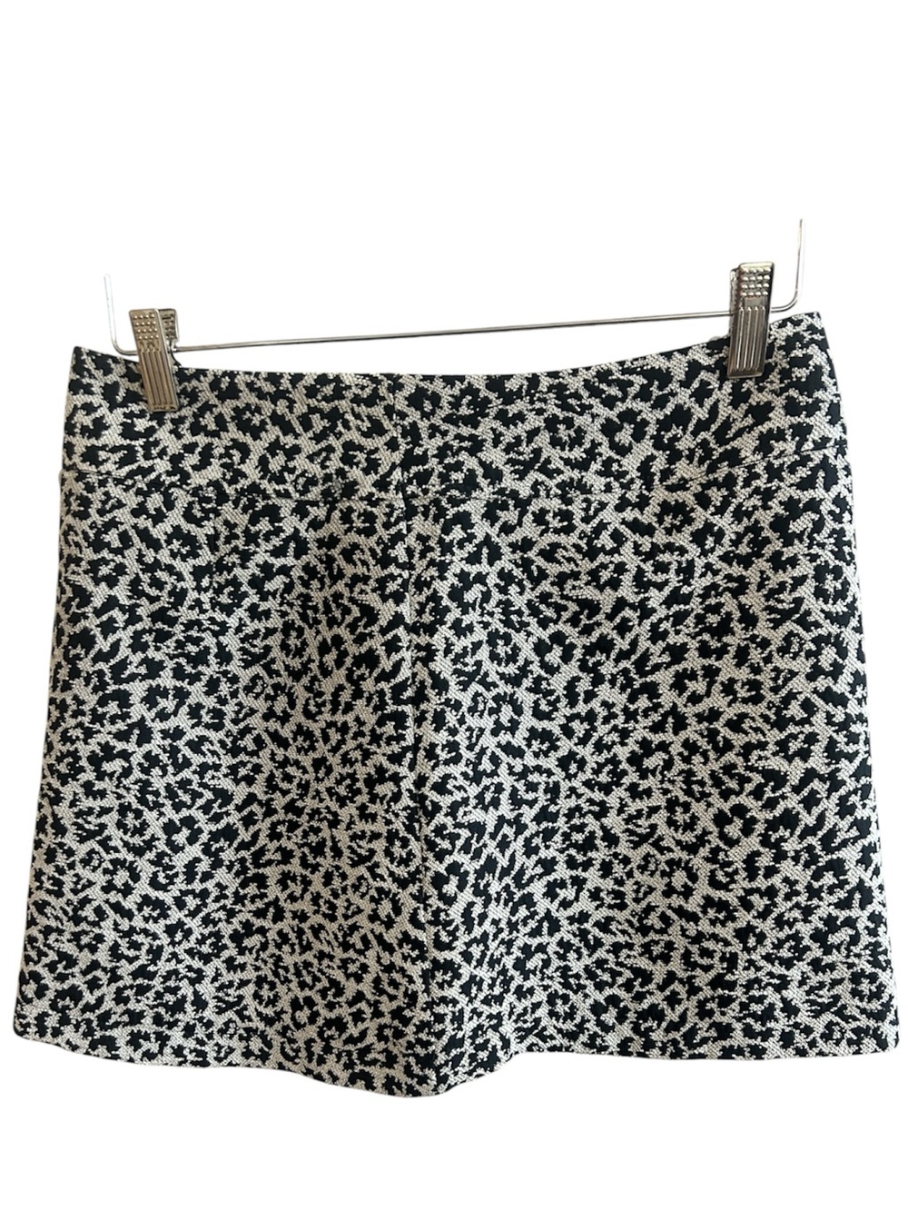 Abercrombie & Fitch Black & White Leopard Print A-Line Mini Skirt Size 8